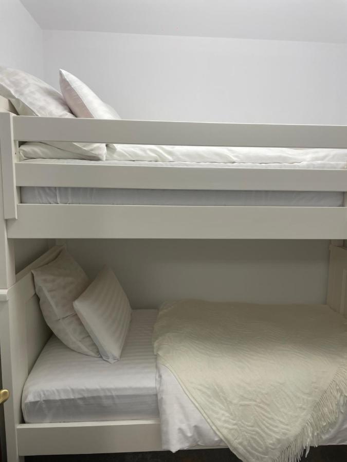 Pensiunea Alexolar New One Arada Eksteriør billede